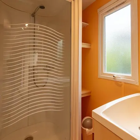 L'estrellus, Mobil-home Climatise Au Coeur Du Vignoble A Quelques Metres De La * Hyères